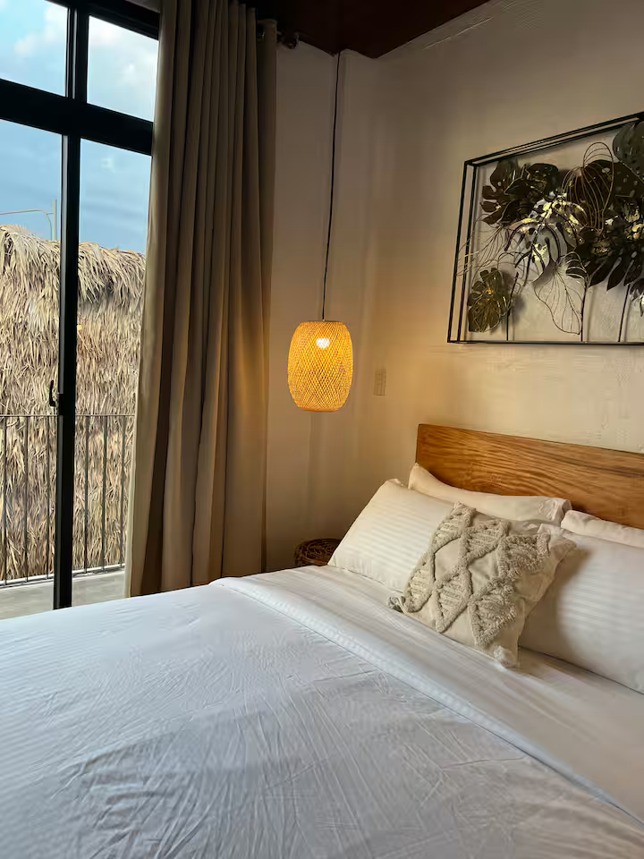 Ylaya Villa Couple Suite — photo 3 of 8